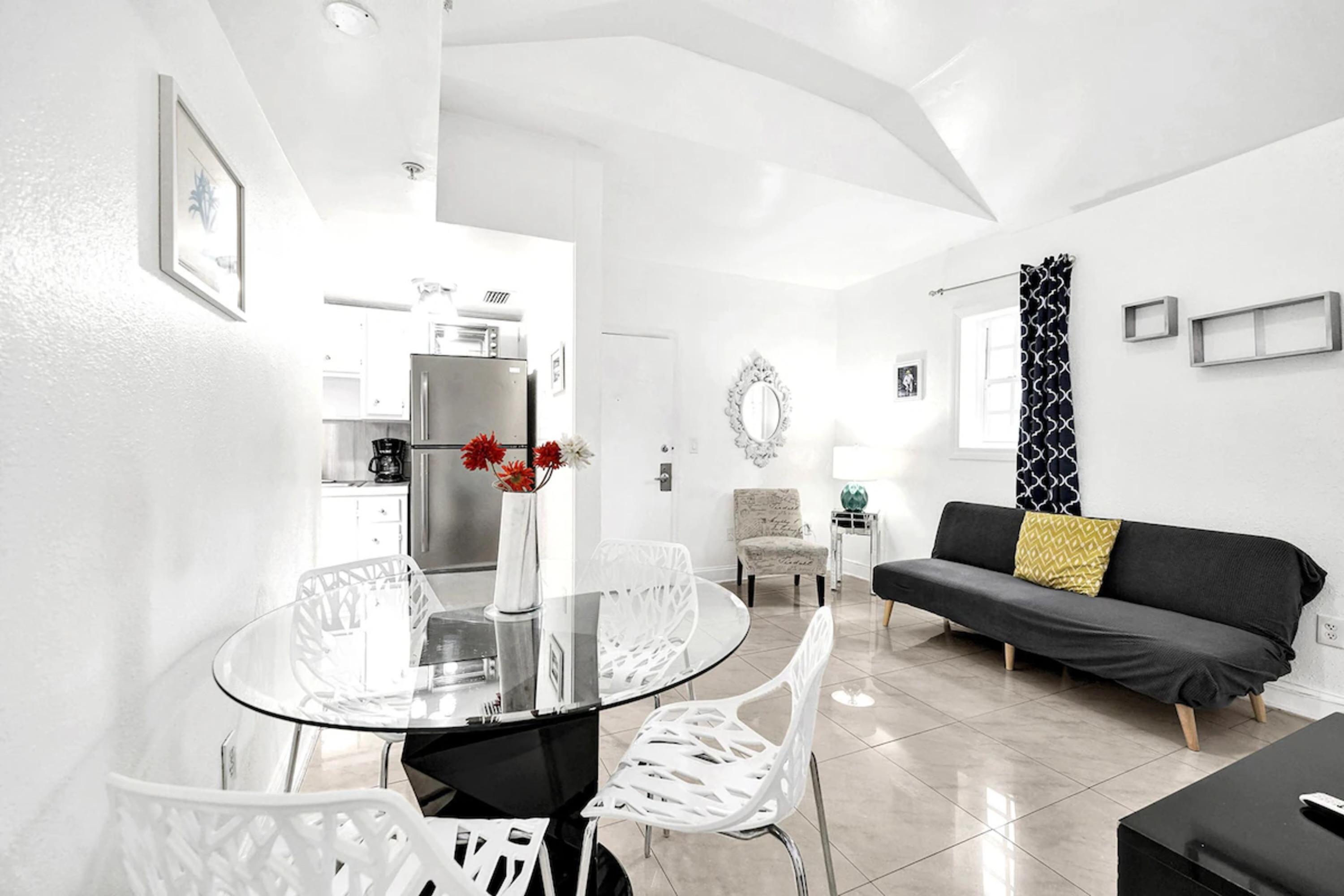 Hispaniola Apartments Part Of The Oasis Casita Collection 마이애미 비치 외부 사진