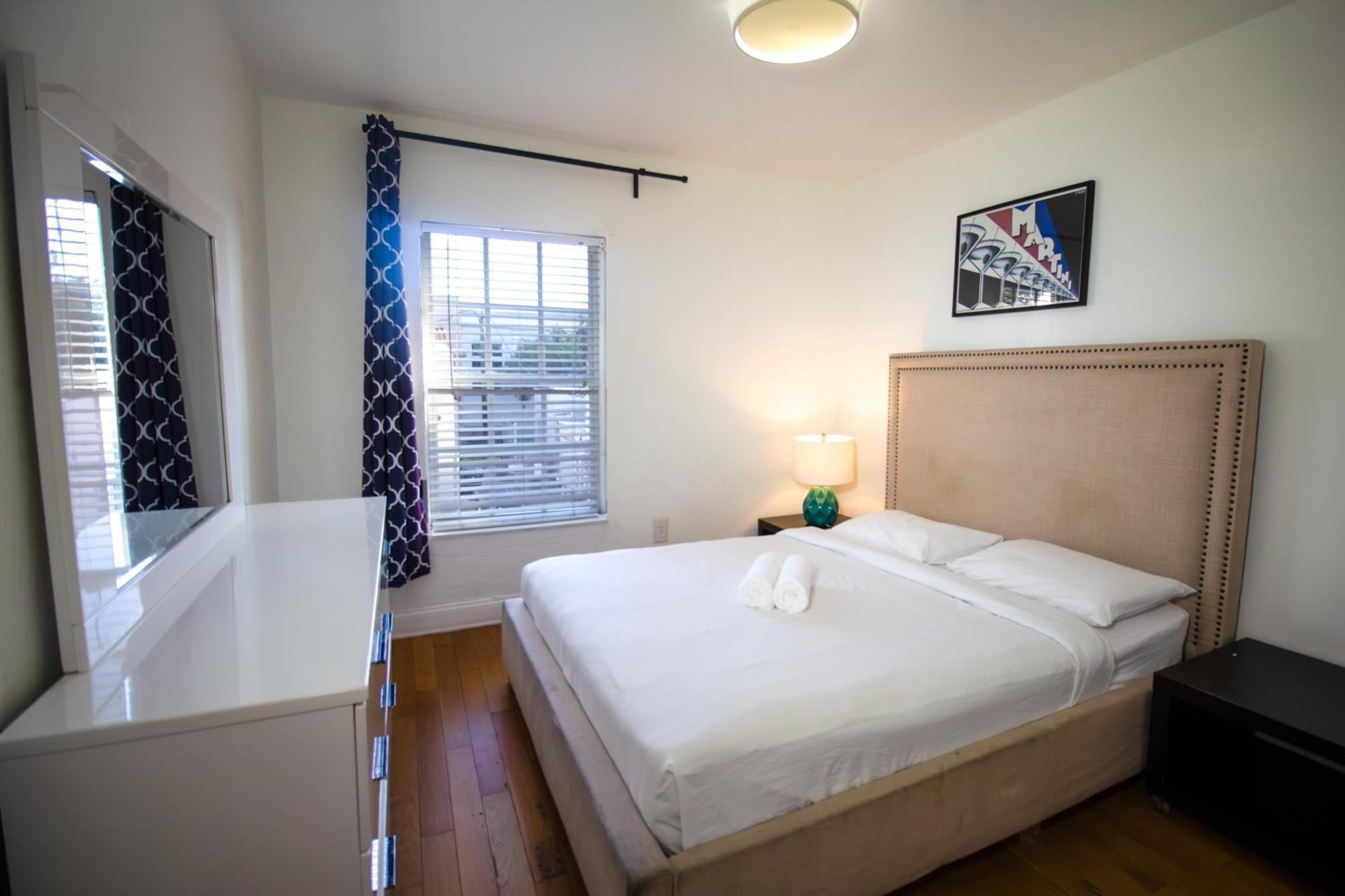 Hispaniola Apartments Part Of The Oasis Casita Collection 마이애미 비치 외부 사진