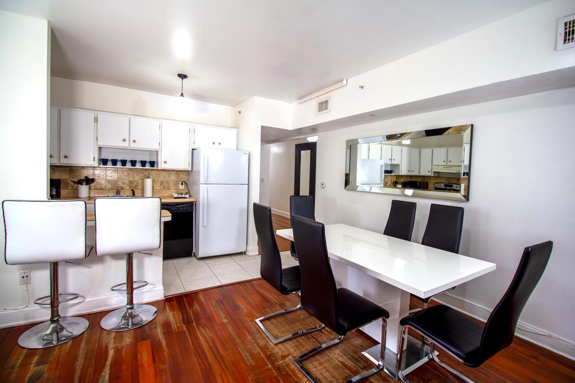Hispaniola Apartments Part Of The Oasis Casita Collection 마이애미 비치 외부 사진