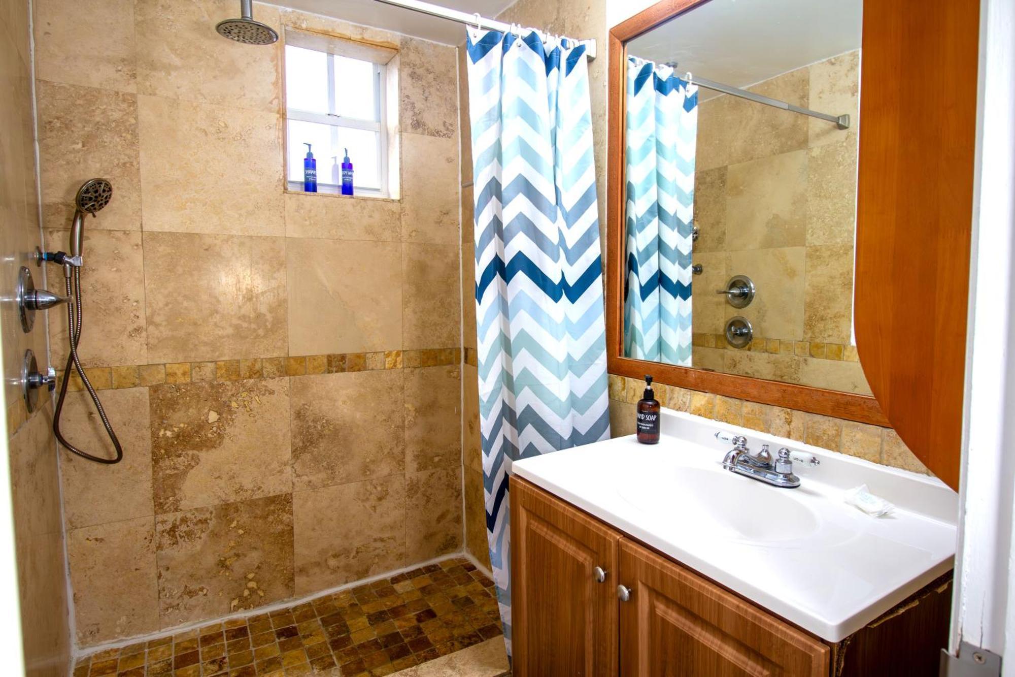 Hispaniola Apartments Part Of The Oasis Casita Collection 마이애미 비치 외부 사진